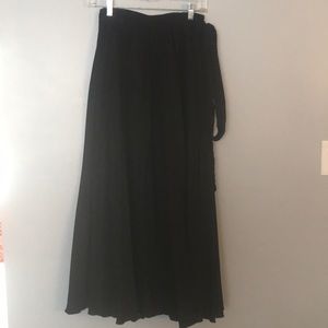 LuLaRoe Deanne Pleated Wrap Skirt size XS